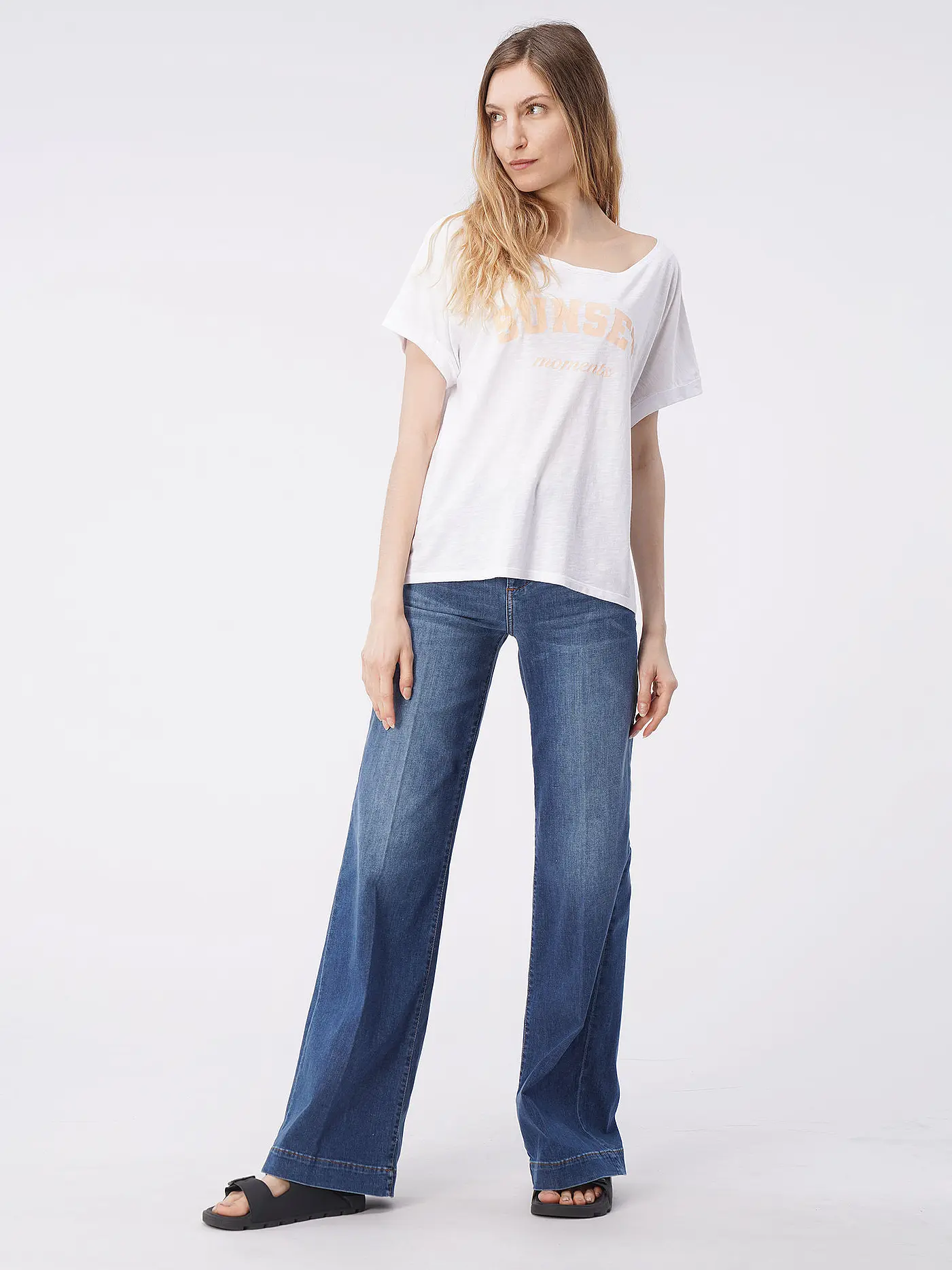 JUVIA | Loungewear T-Shirt | 